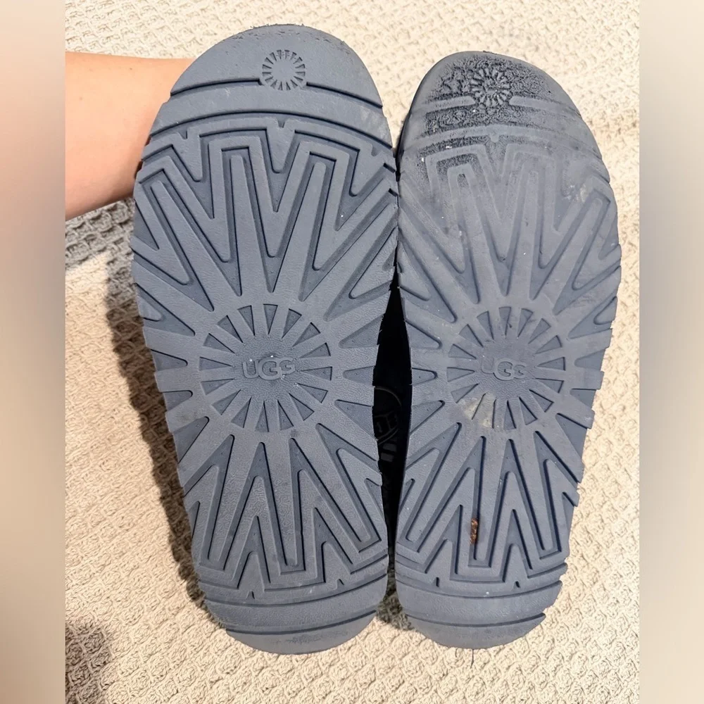 UGG FLUFF YEAH DISCO SLIDE DARK GREY GRAY SANDAL US 11